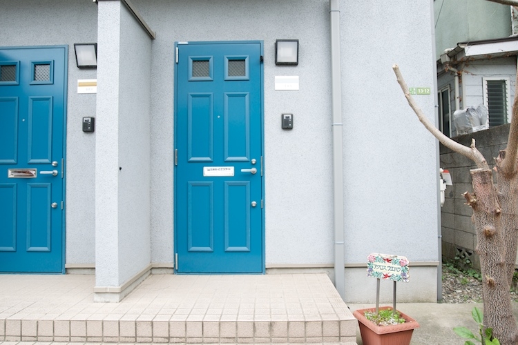 三軒茶屋駅の賃貸：【青色のドアのその向こうに。】
